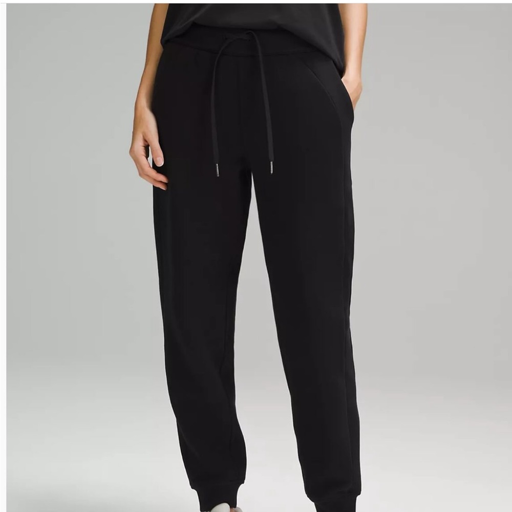 LULULEMON SCUBA SWEATPANTS